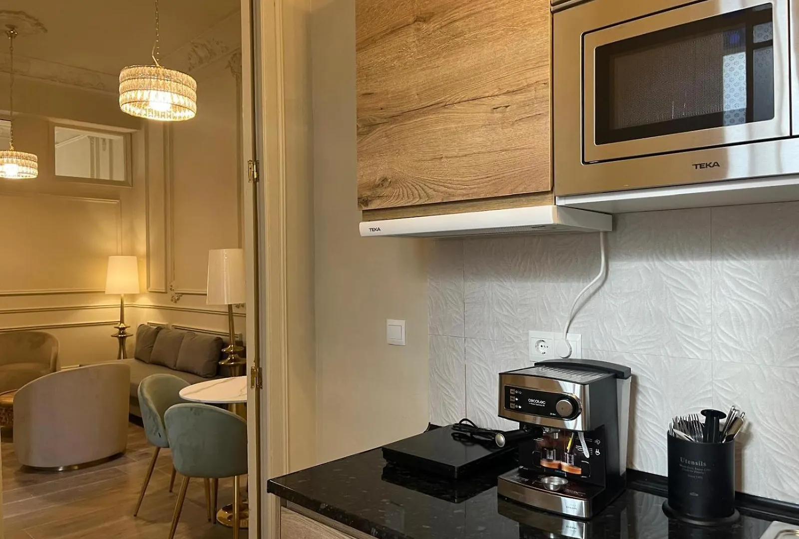 Apartamentos Loles De Cisneros Catedral Malaga