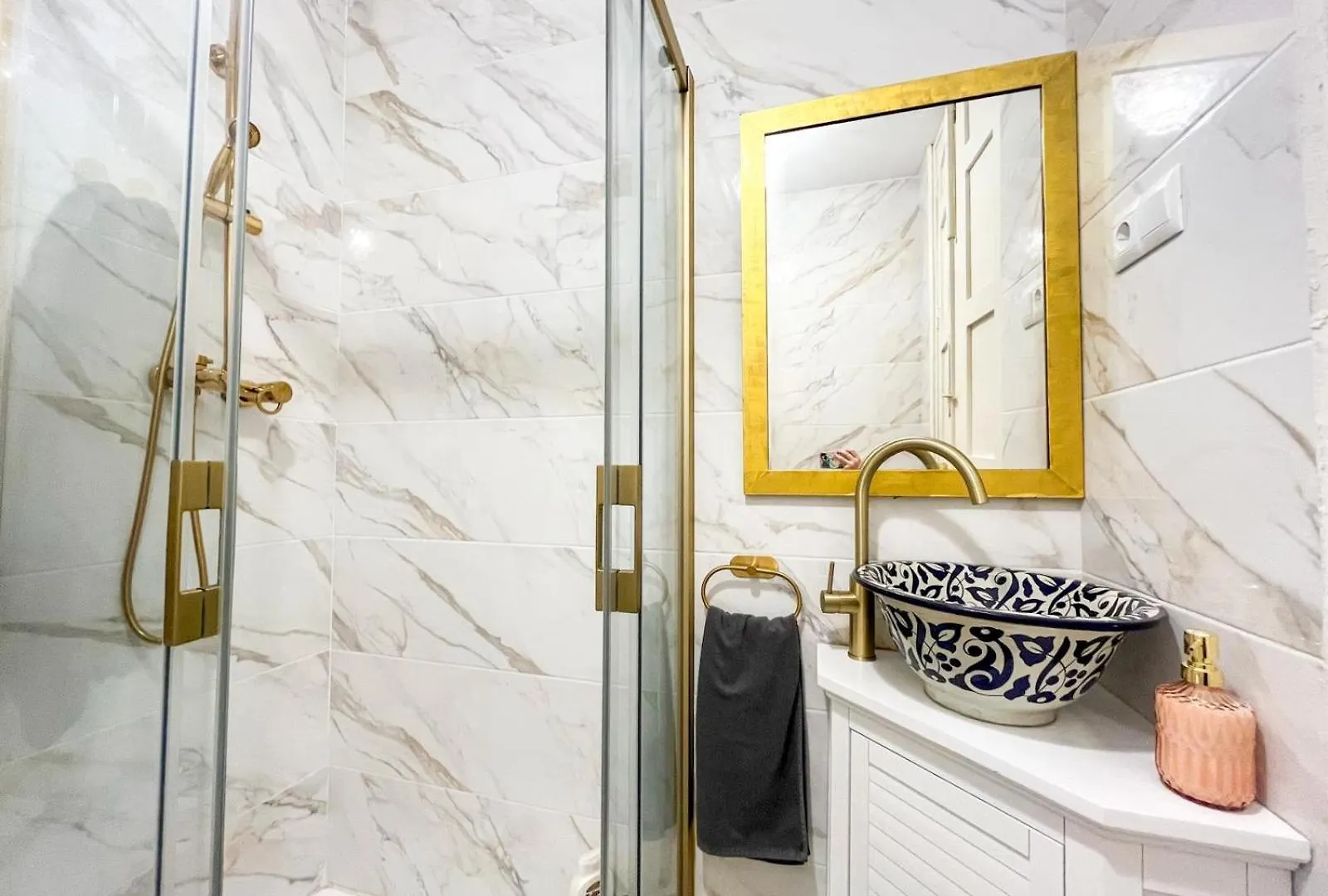 Apartamentos Loles De Cisneros Catedral Málaga Appartement
