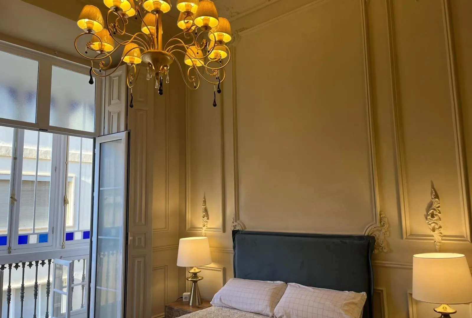 Apartamentos Loles De Cisneros Catedral Málaga Spanje
